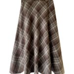 Dark-Academia-Outfit-Plaid-Skirt-Set