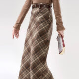 Dark-Academiao-High-Waist-Woolenl-Plaid-Midi-Skirt (5)