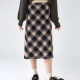 Dark-Academiao-High-Waist-Woolenl-Plaid-Skirt (2)