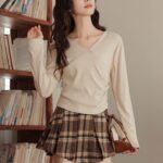 Dark-Academia-Woolen-Plaid-Skirt-and-V-Neck-Top (3)